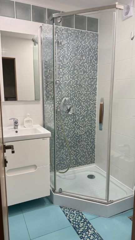 Продажа 2-комнатной квартиры, Севастополь, Блюхера Василия,  10