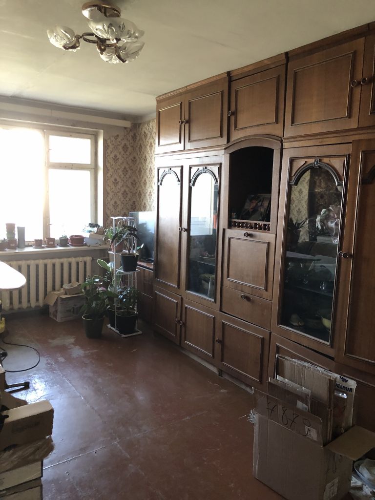 Продажа 2-комнатной квартиры, Севастополь, Адмирала Фадеева,  19