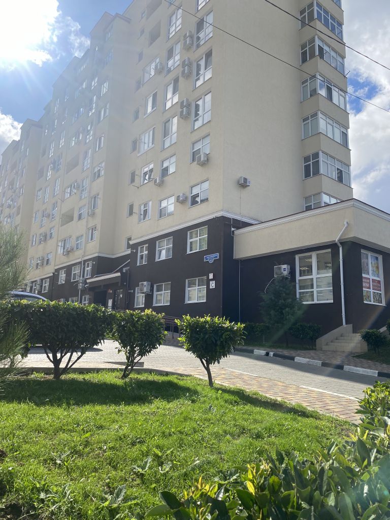 Продажа 1-комнатной квартиры, Севастополь, Горпищенко,  143 корп.3