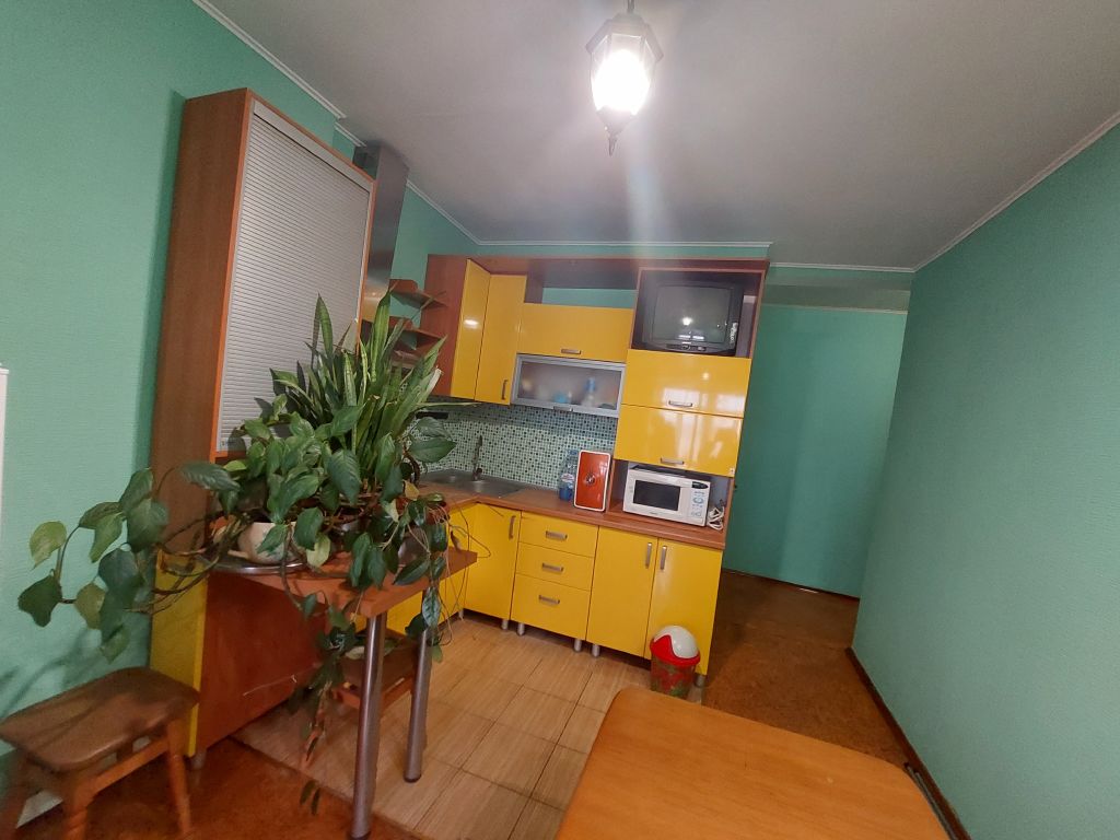 Продажа 1-комнатной квартиры, Севастополь, Советская,  41