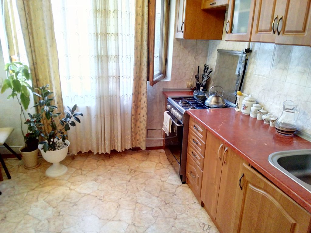 Продажа 3-комнатной квартиры, Севастополь, Охотская,  61