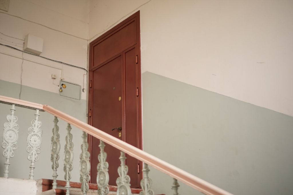 Продажа 4-комнатной квартиры, Севастополь, Большая Морская,  16