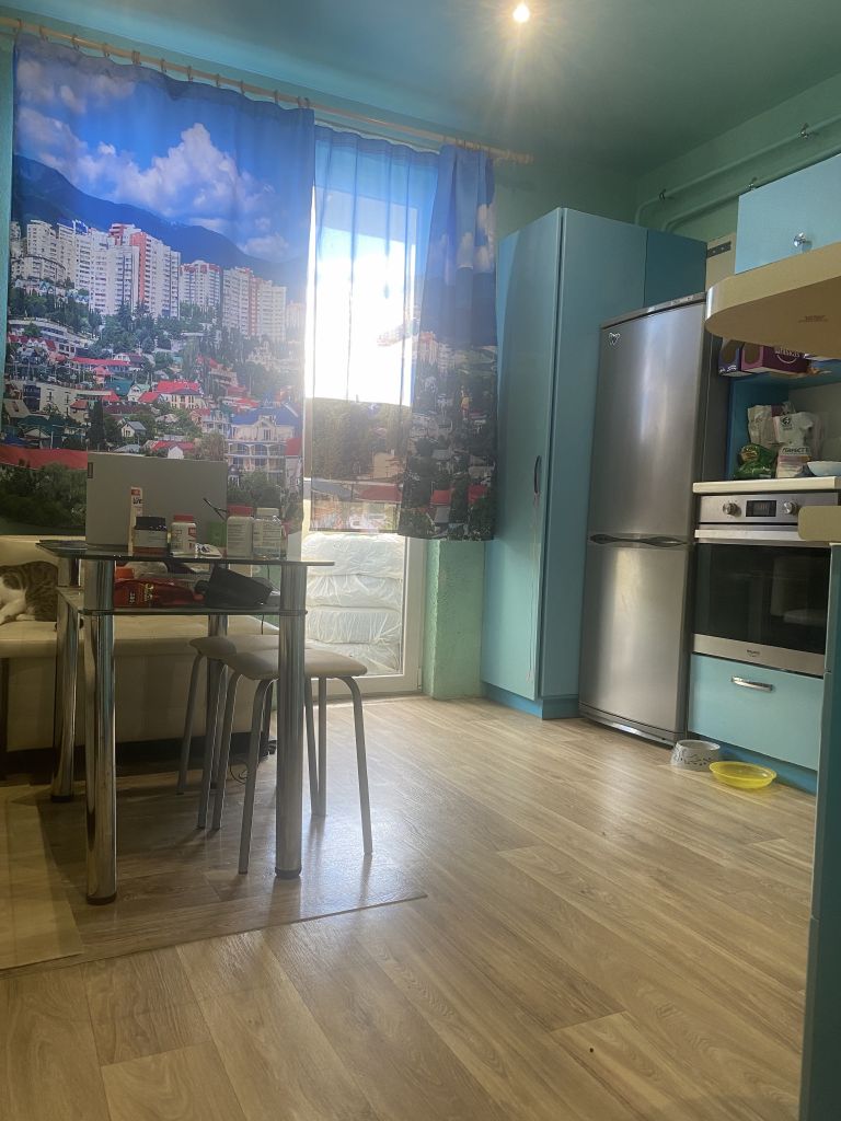 Продажа 1-комнатной квартиры, Севастополь, Горпищенко,  143 корп.3