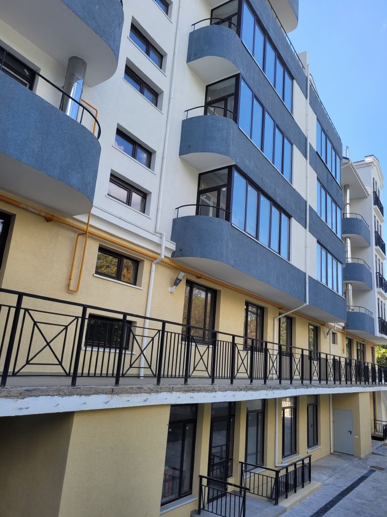 Продажа 2-комнатной квартиры, Севастополь, Гоголя,  15