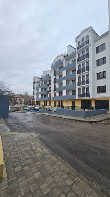 Продажа 2-комнатной квартиры, Севастополь, Гоголя,  15