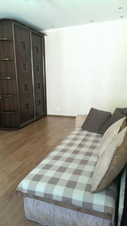 Продажа 4-комнатной квартиры, Севастополь, Античный просп.,  6