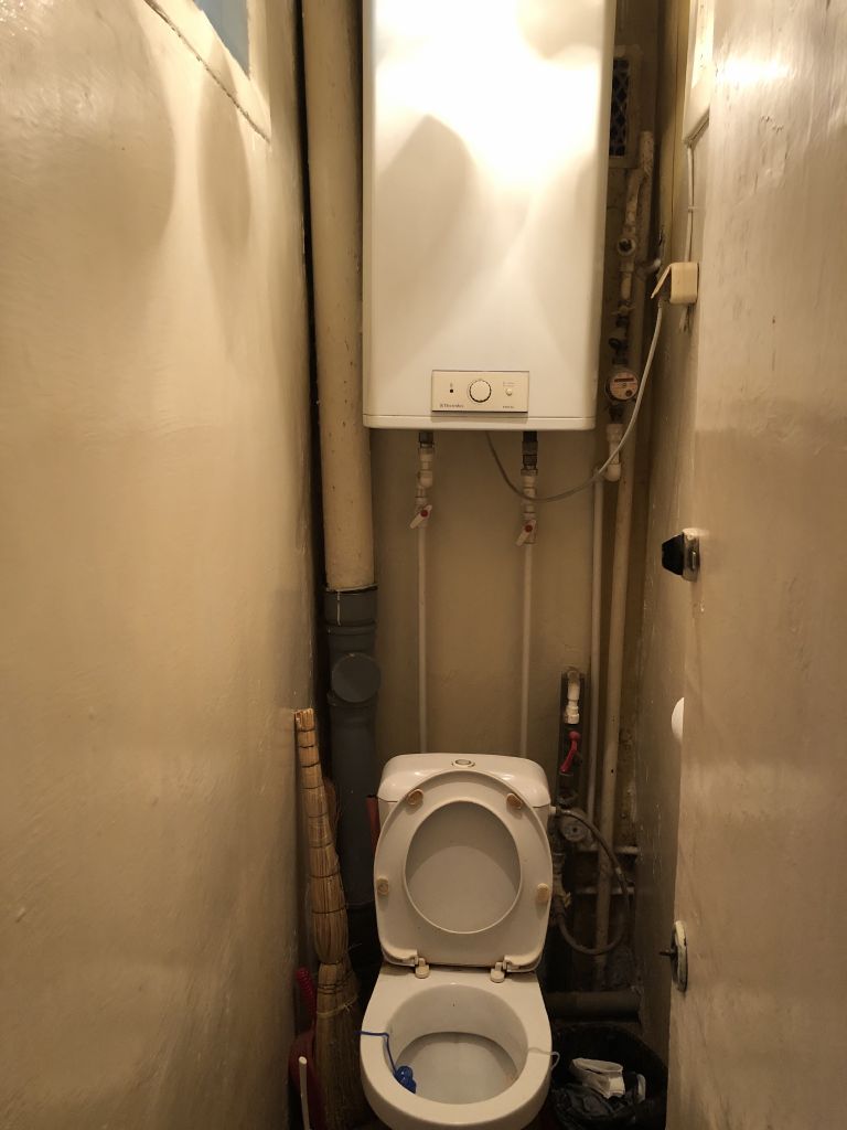 Продажа 2-комнатной квартиры, Севастополь, Адмирала Фадеева,  19