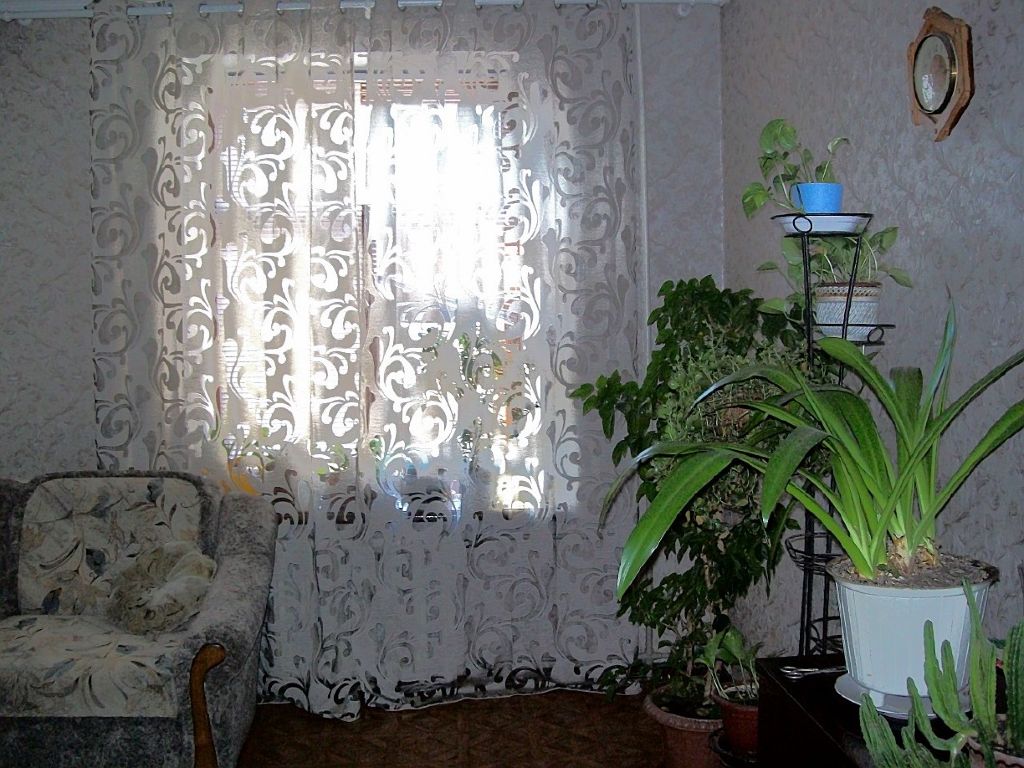 Продажа 2-комнатной квартиры, Севастополь, Адмирала Октябрьского,  13